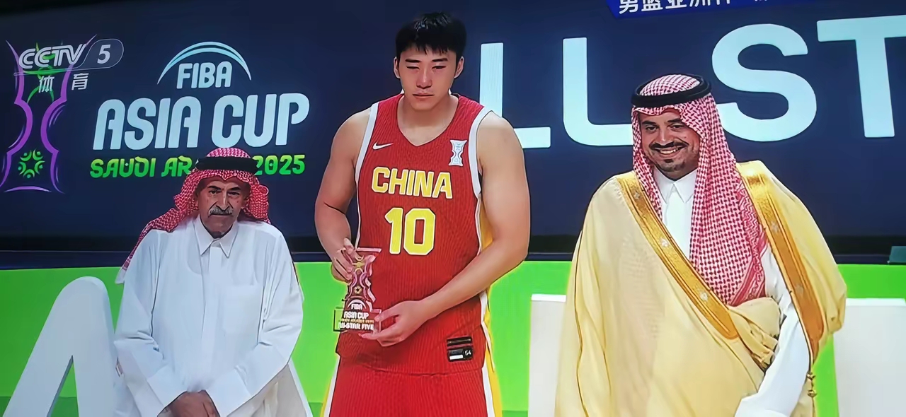 关于少帅重用新秀球员，球队实力得到提升，连胜势头强劲的信息