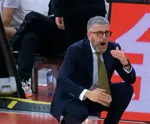 华姆联客场比赛中遭遇连败,保级形势严峻(bf同好会v10汉化版) 华姆联客场比赛中遭遇连败,保级形势严峻(bf同好会v10汉化版)